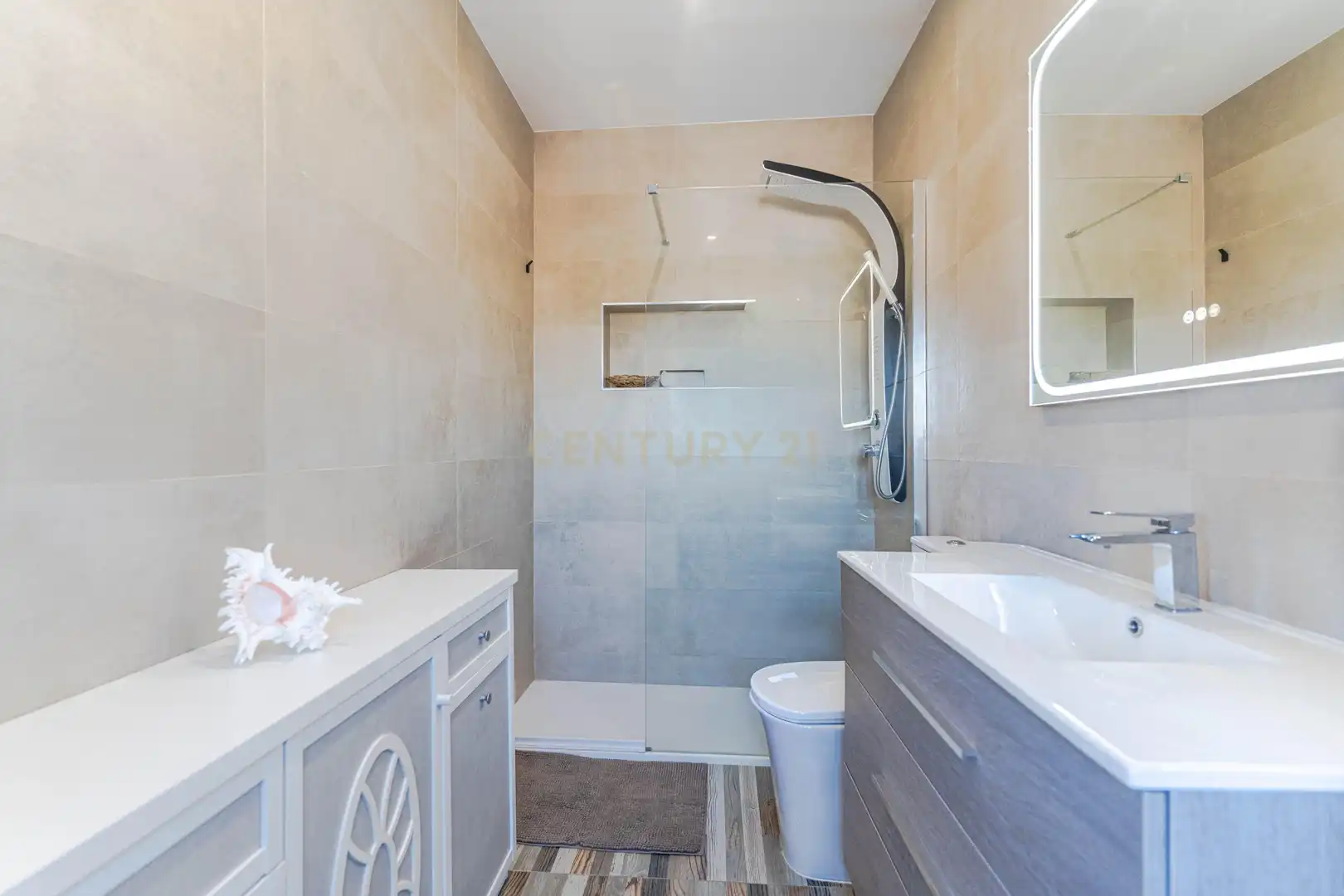 Bathroom of Houses for sale in Salobreña  with Air Conditioner