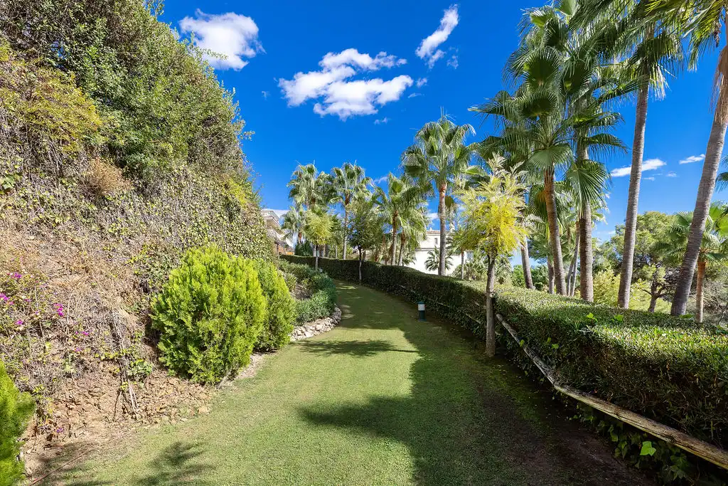 Jardí de Pis en venda en Marbella amb Piscina