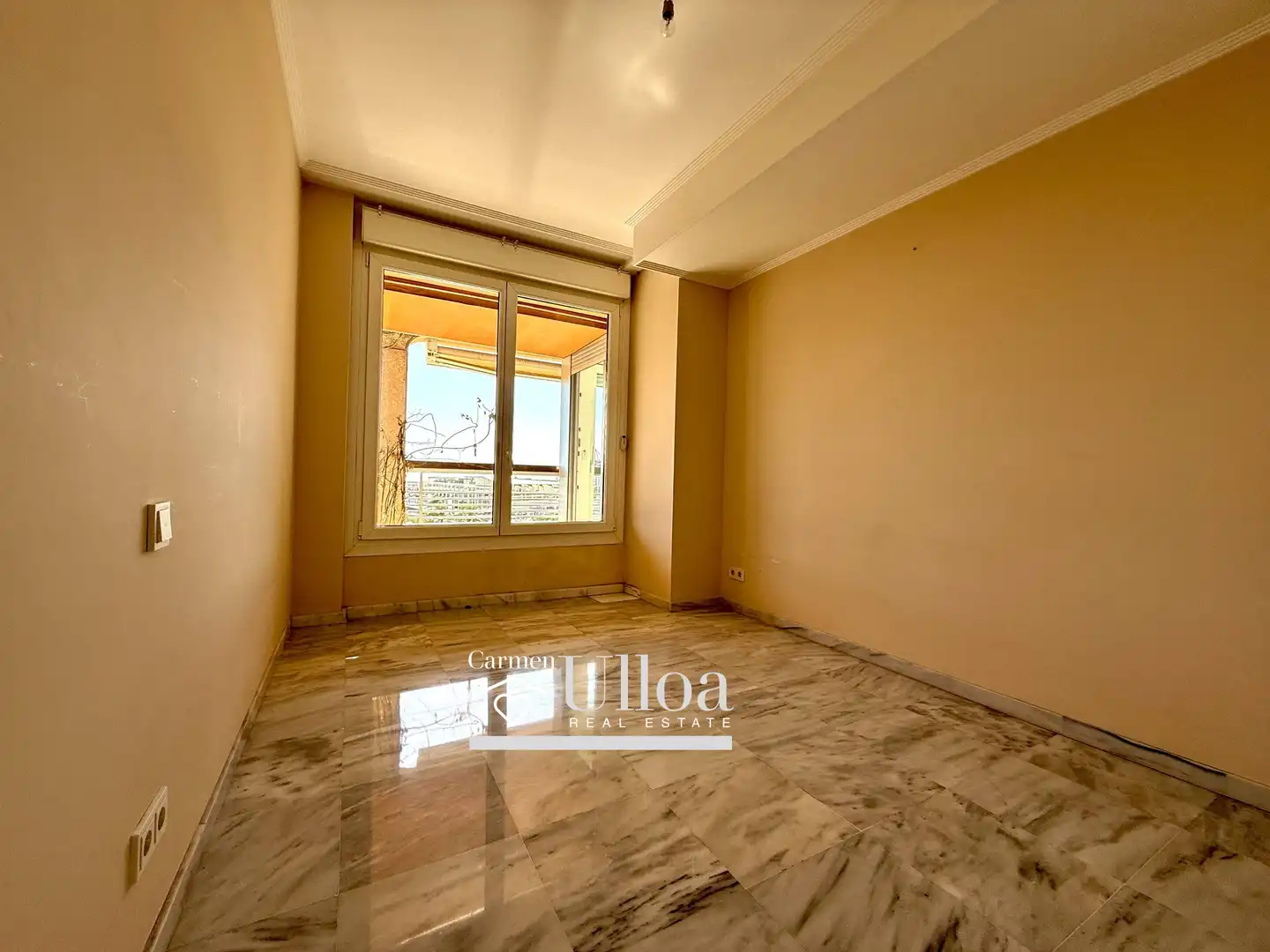 Dormitori de Apartament en venda en Alicante / Alacant amb Aire condicionat, Calefacció i Jardí privat