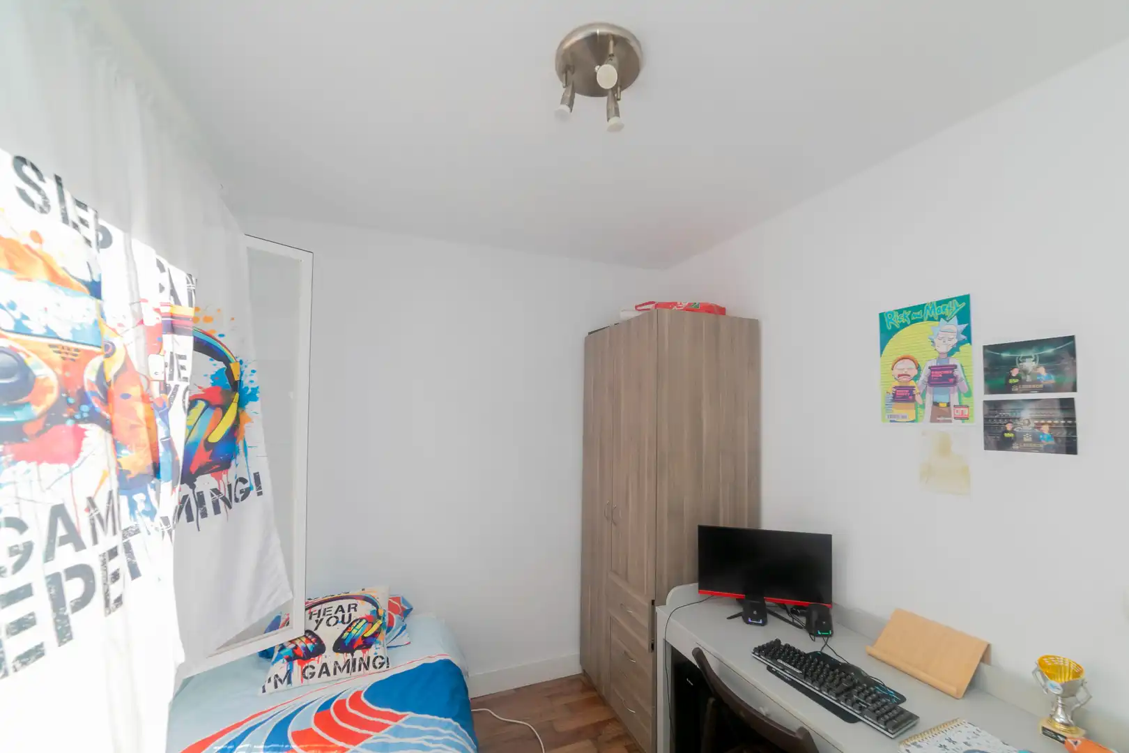 Habitación de Piso de alquiler en Madrid con Aire acondicionado, Calefacción y Amueblado
