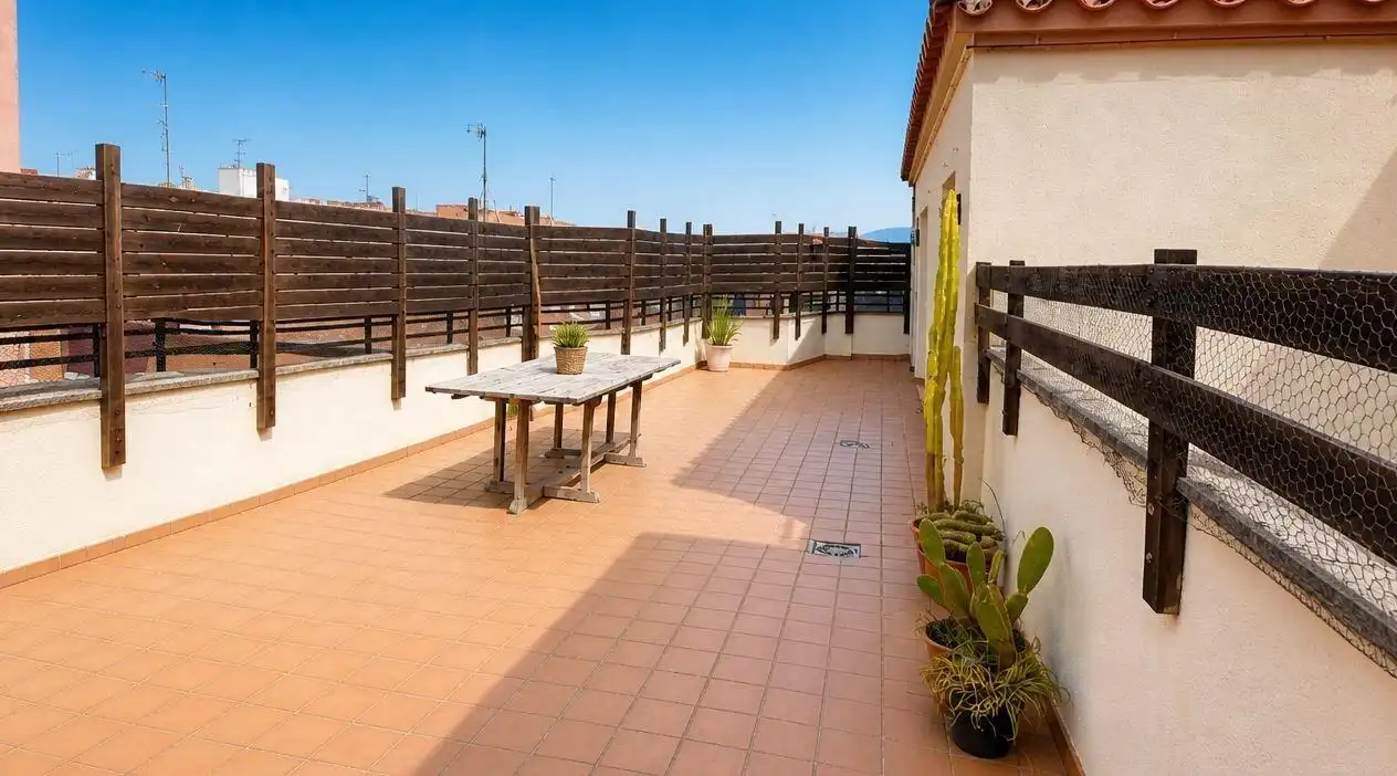 Terrace of Attic for sale in Figueres