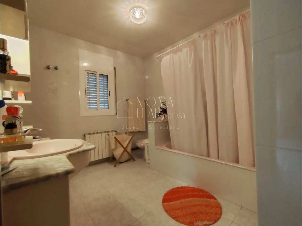 Dormitori de Casa o xalet en venda en L'Ametlla del Vallès amb Calefacció, Jardí privat i Terrassa