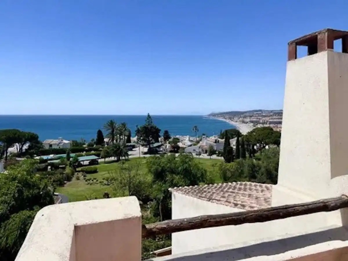 Ático de alquiler en Bahía de Casares
