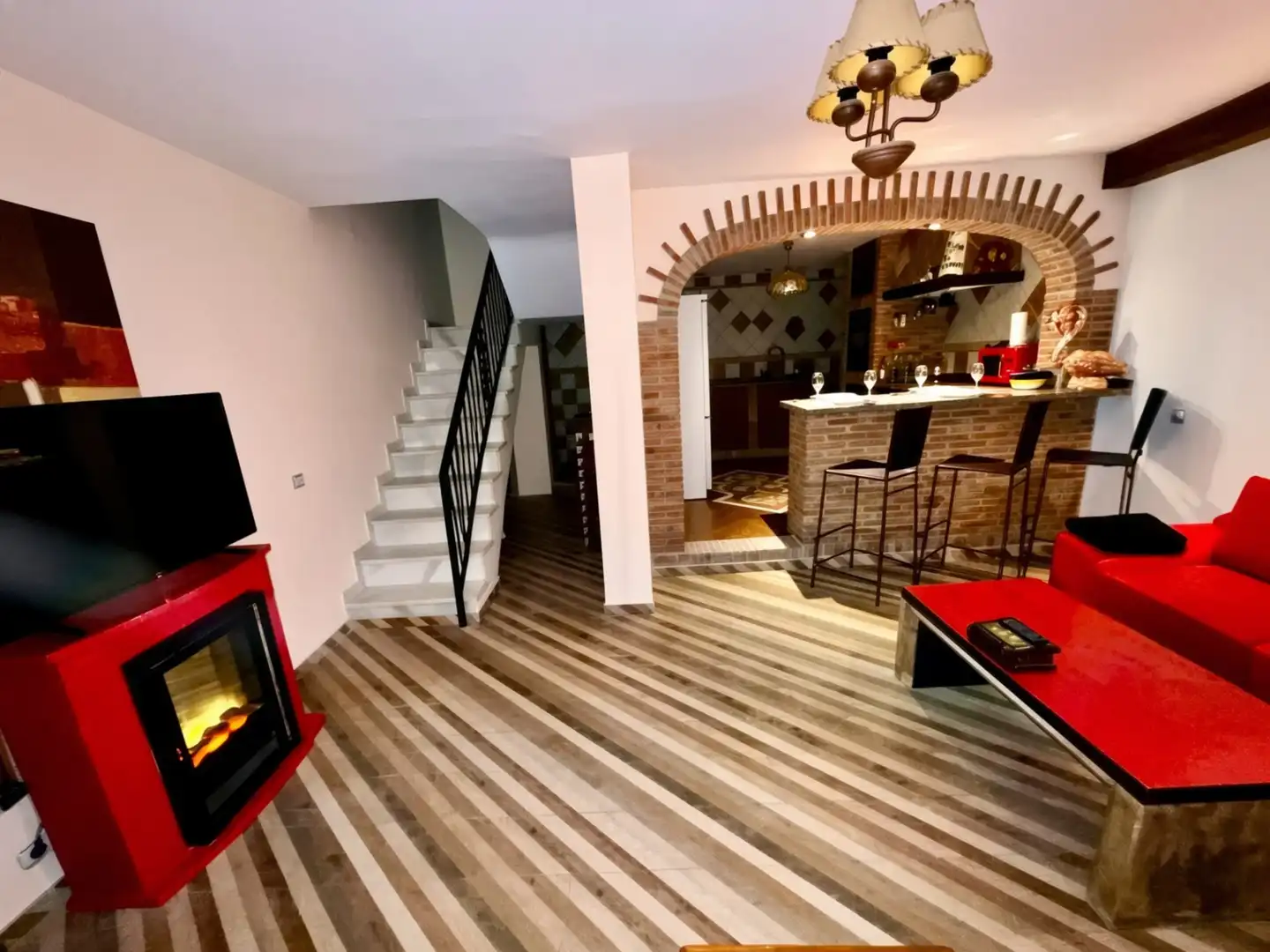 Ground floor for sale in Estepona  with Terrace, Storage room and Furnished
