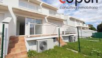 Exterior view of House or chalet for sale in Muros de Nalón  with Terrace