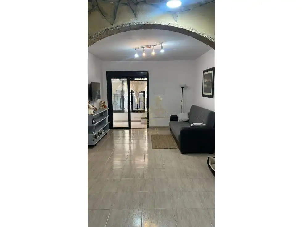 Sala d'estar de Apartament en venda en Arona amb Moblat