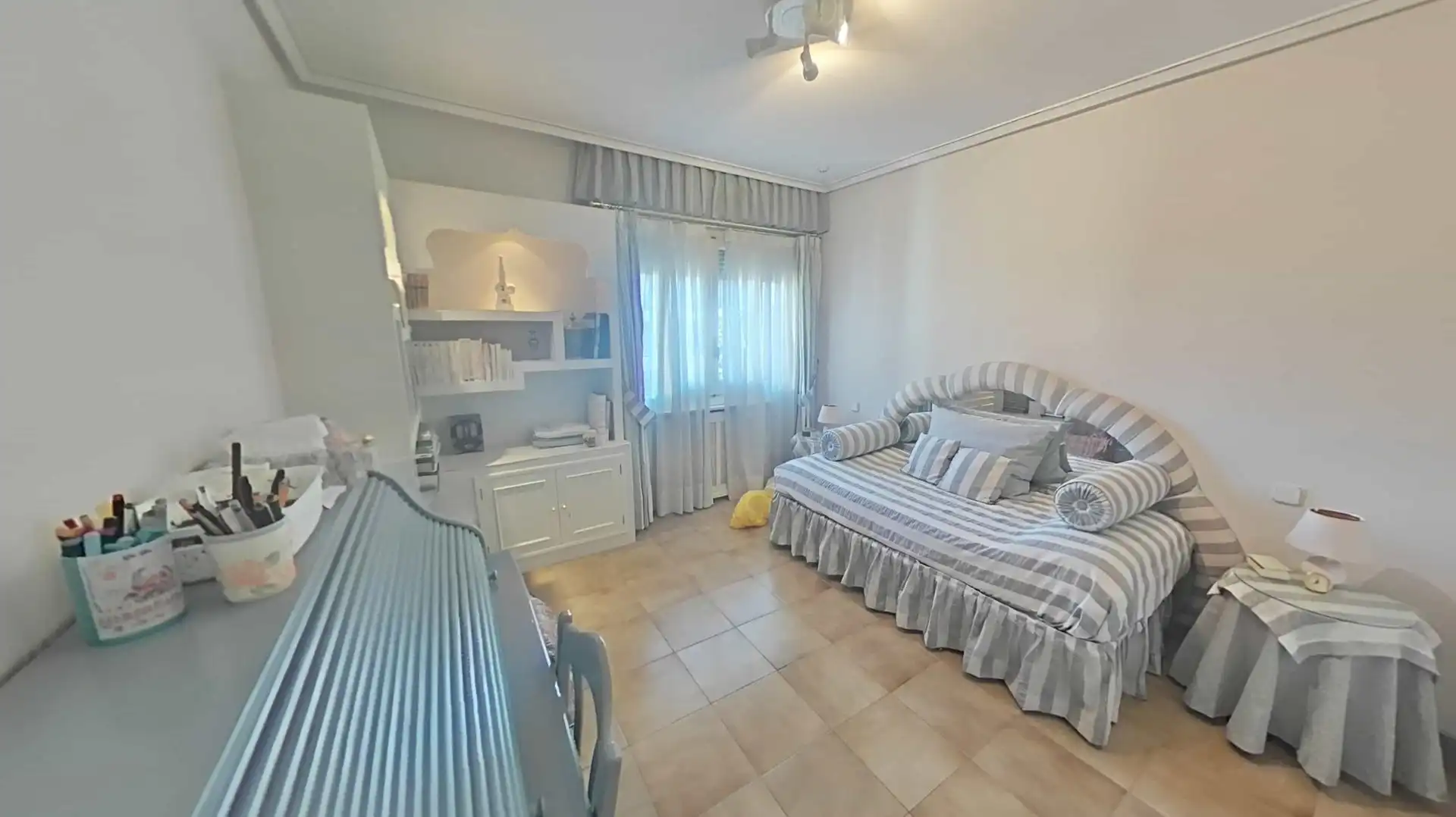 Bedroom of Houses for sale in El Molar (Madrid)  with Heating, Private garden and Terrace