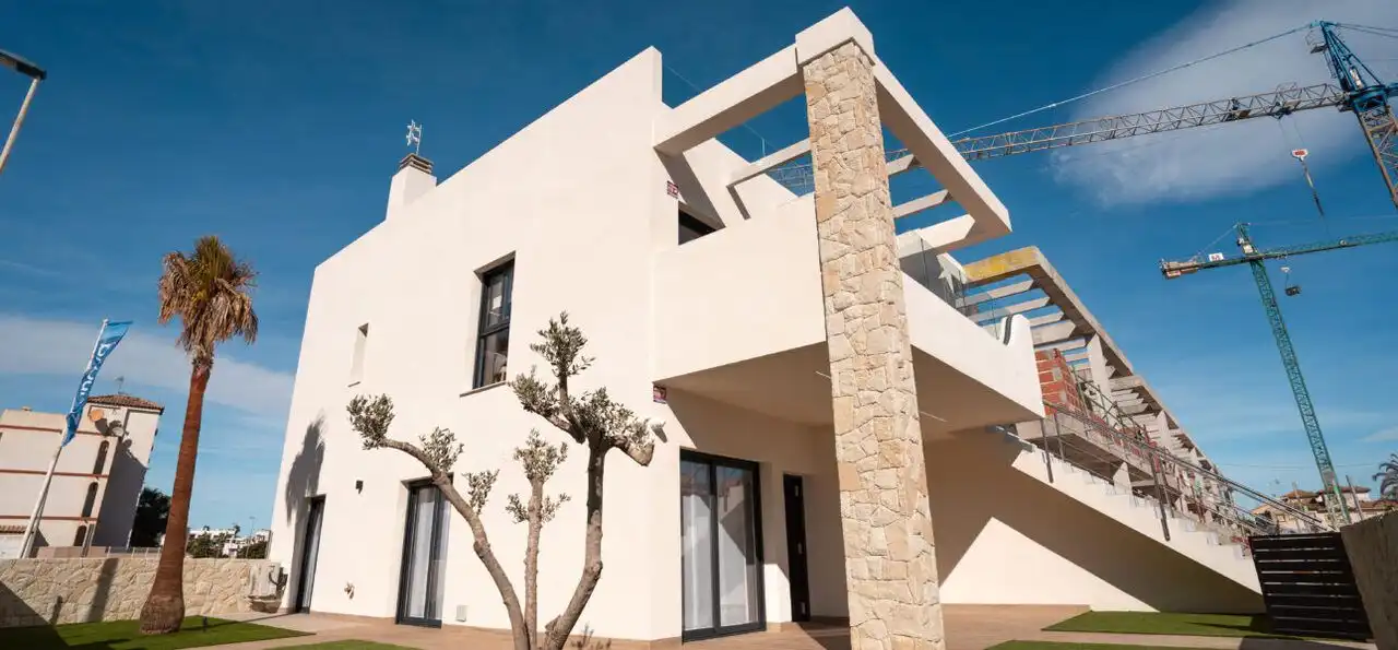 Apartamento con piscina en venta en Campanario, imagen 2