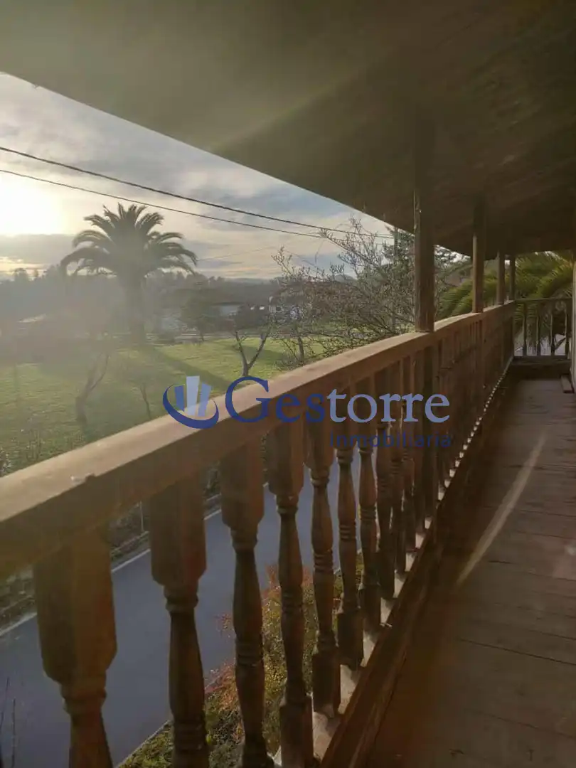 Vista exterior de Casa o chalet en venta en Llanera con Calefacción, Terraza y Trastero