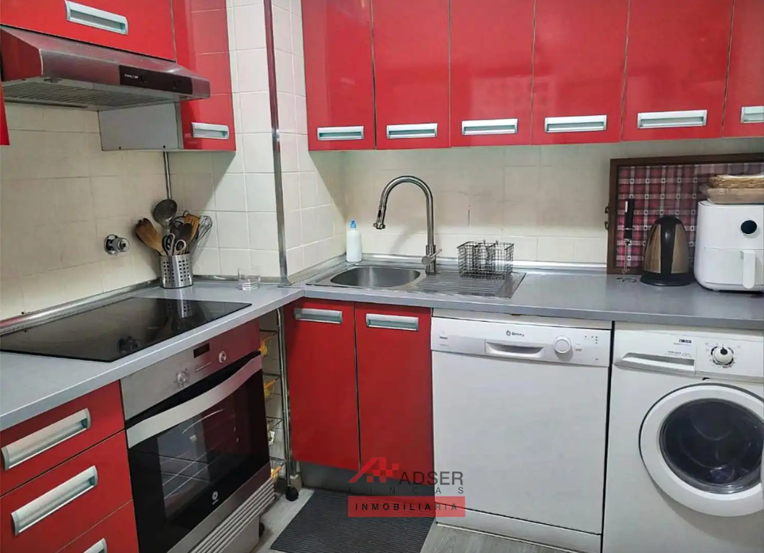 Kitchen of Flat for sale in  Logroño  with Heating, Parquet flooring and Terrace