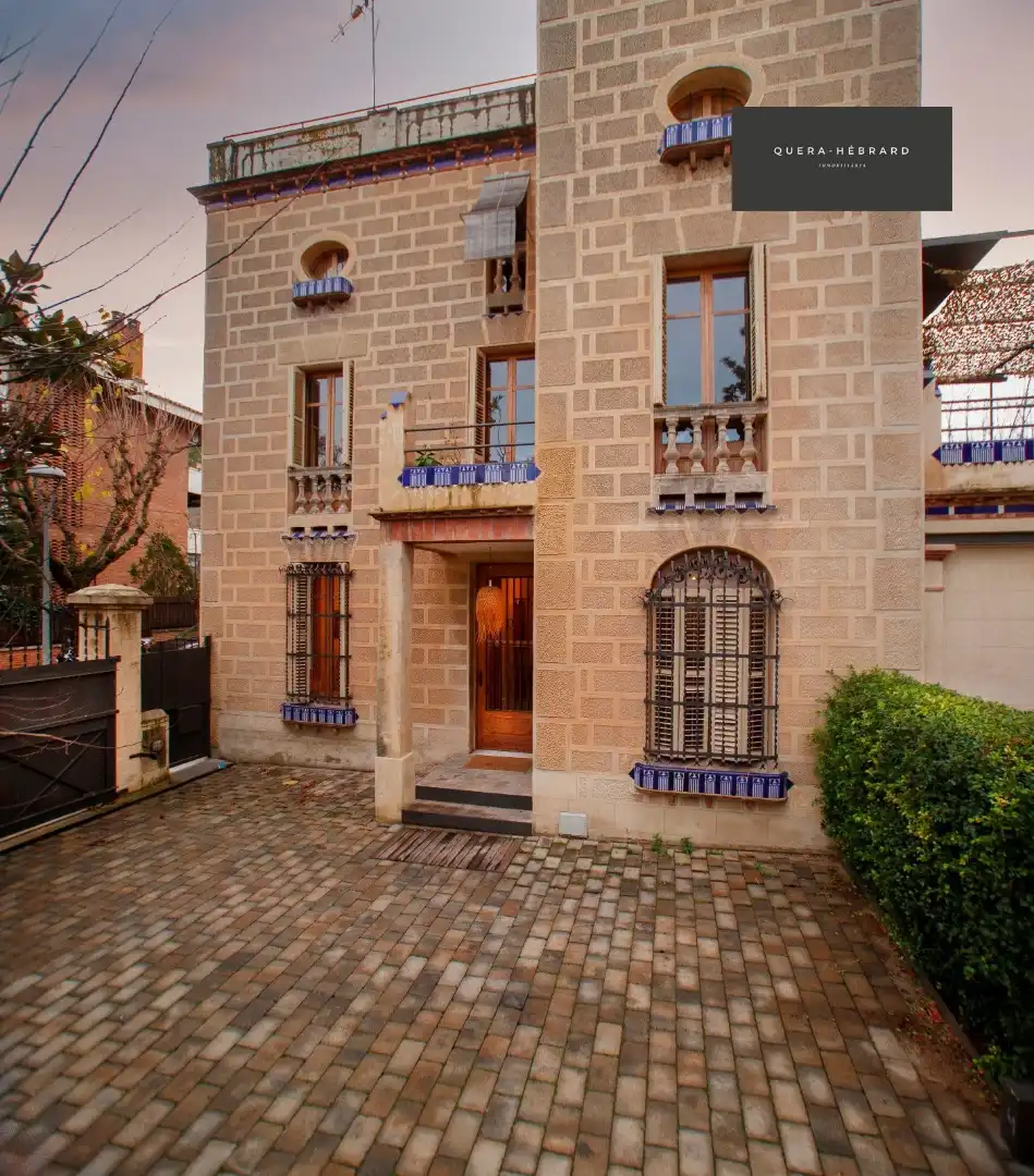 Exterior view of Houses for sale in Sant Cugat del Vallès  with Air Conditioner, Heating and Private garden