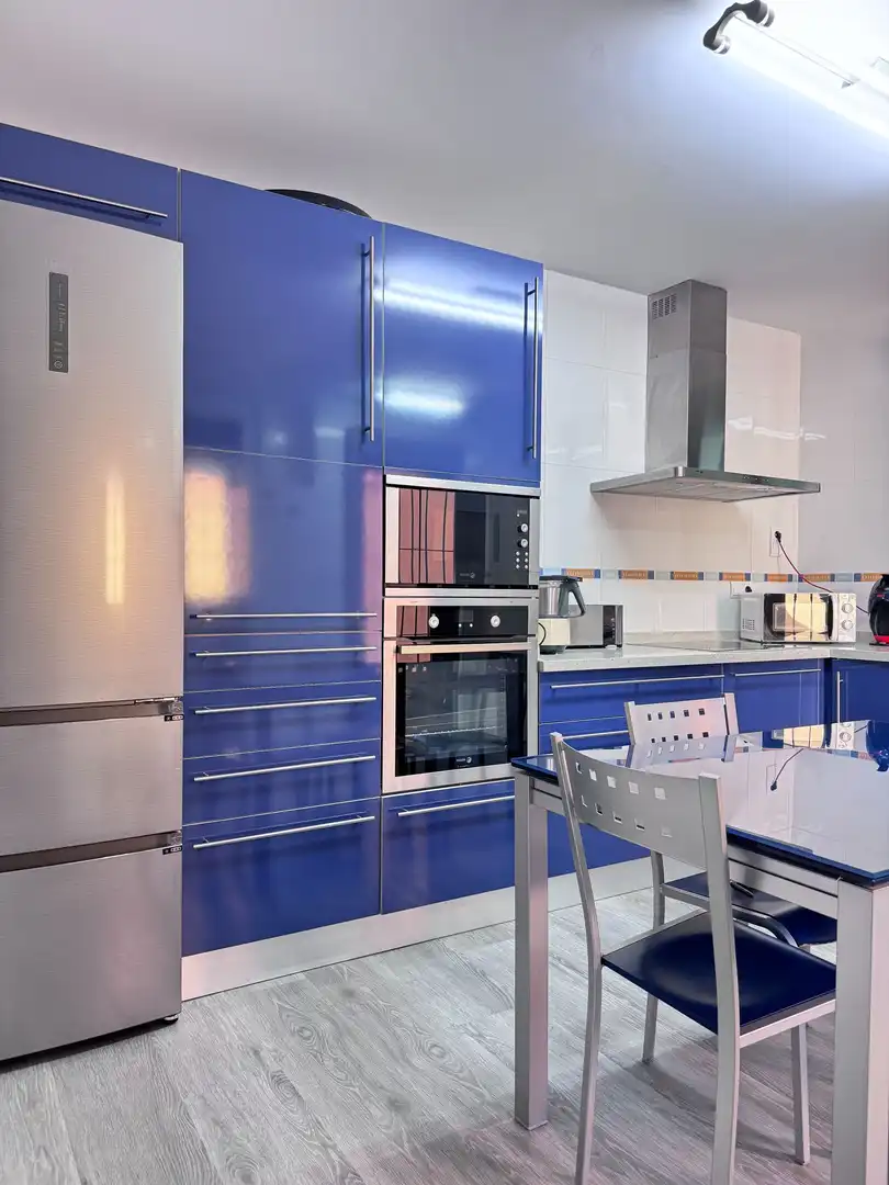 Cocina de Casa o chalet en venta en Roquetas de Mar con Aire acondicionado, Jardín privado y Terraza