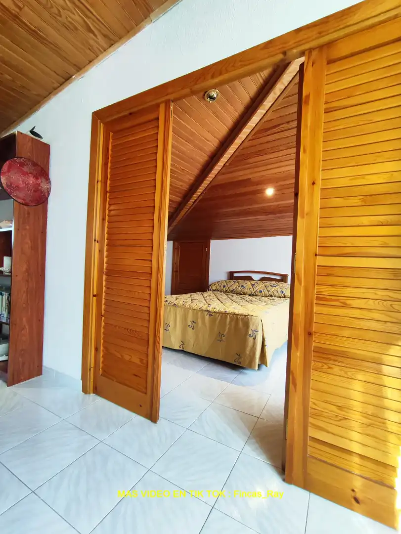 Dormitori de Casa o xalet en venda en Lliçà d'Amunt amb Aire condicionat, Calefacció i Jardí privat