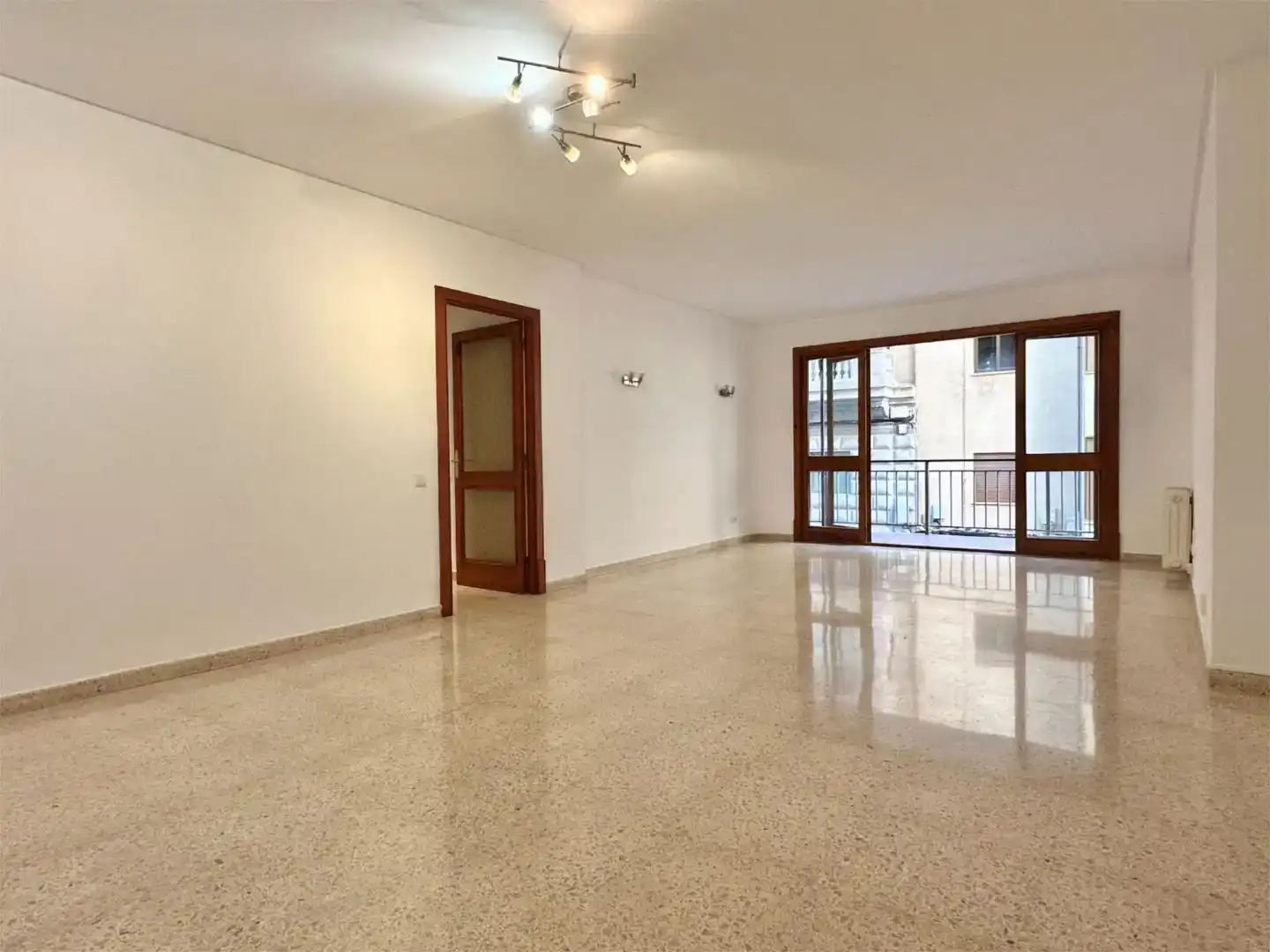 Sala d'estar de Pis de lloguer en  Palma de Mallorca amb Balcó