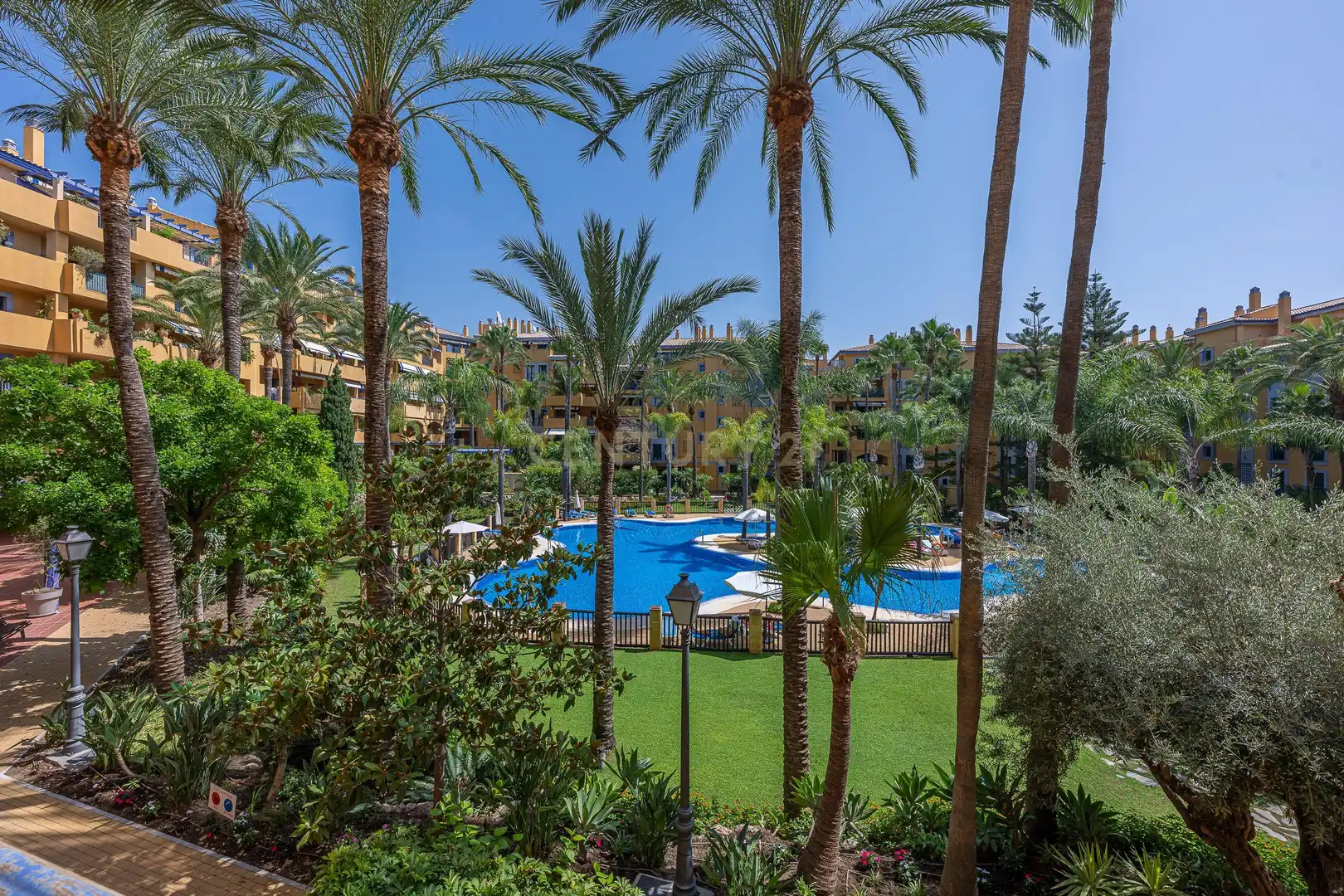 Jardín de Apartamento en venta en Marbella con Aire acondicionado, Jardín privado y Horno