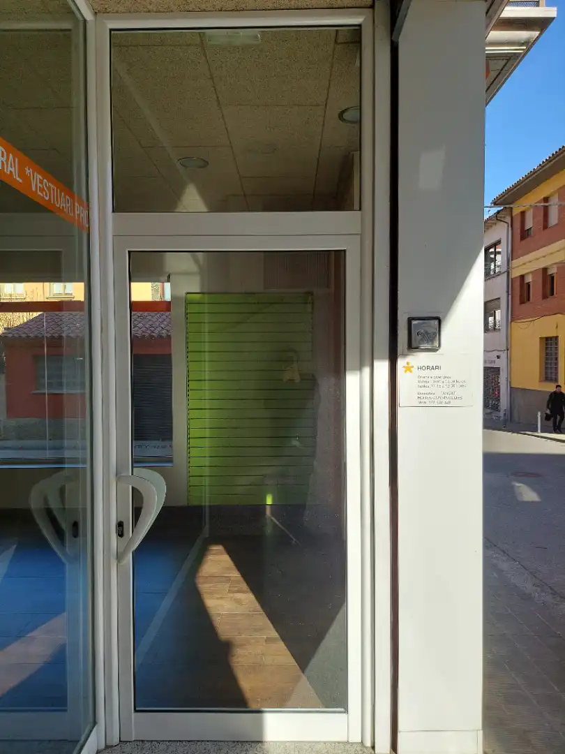 Local de lloguer en Ripoll amb Aire condicionat i Internet