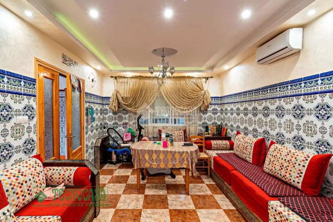 Sala d'estar de Casa o xalet en venda en El Ejido amb Aire condicionat