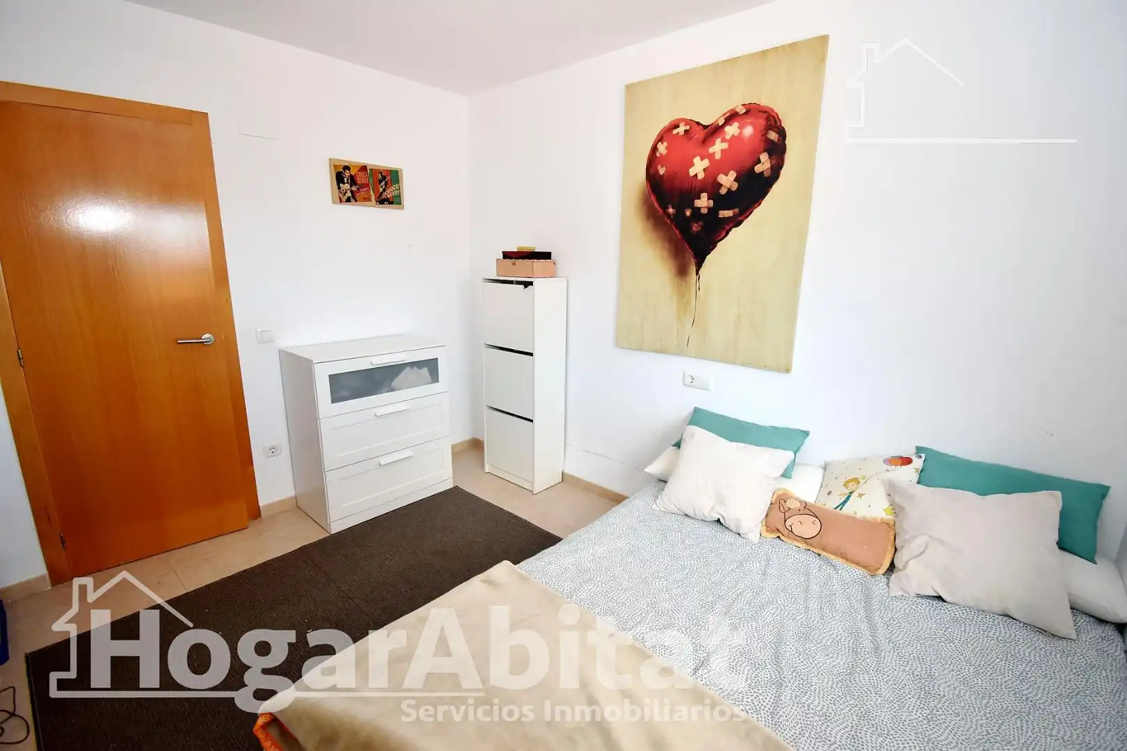 Schlafzimmer von Dachboden zum Verkauf in Burriana / Borriana mit Klimaanlage, Heizung und Terrasse