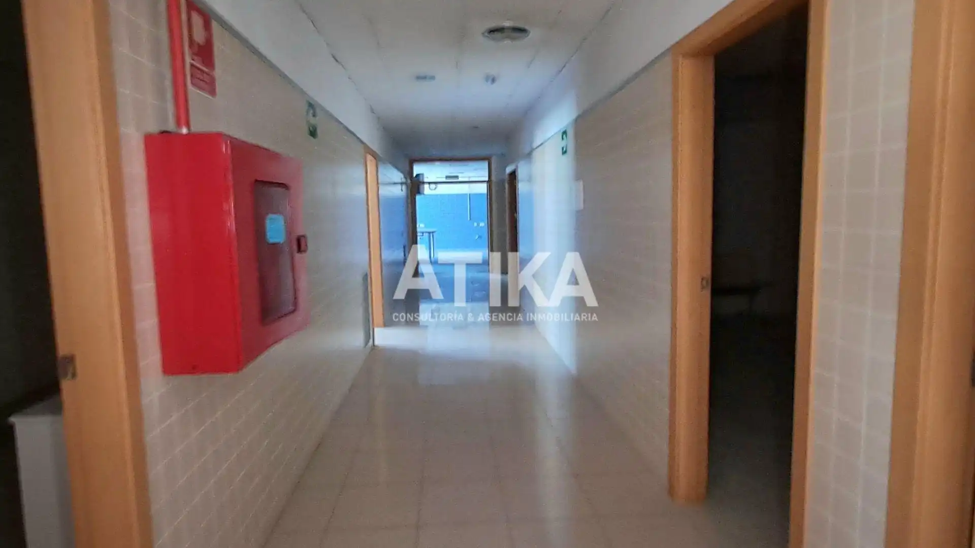 Business premises to rent in Sant Josep - Zona Hospital, imagen 5