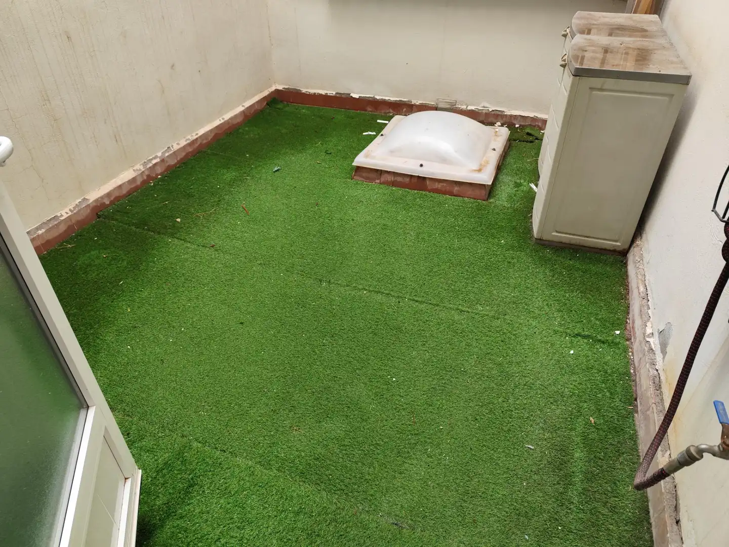 Wohnung zum Verkauf in Almería mit Klimaanlage, Parkett und Möbliert