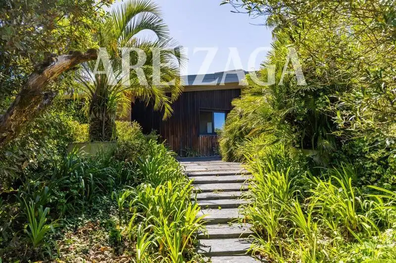 Jardín de Casa o chalet en venta en Donostia - San Sebastián  con Aire acondicionado, Calefacción y Jardín privado