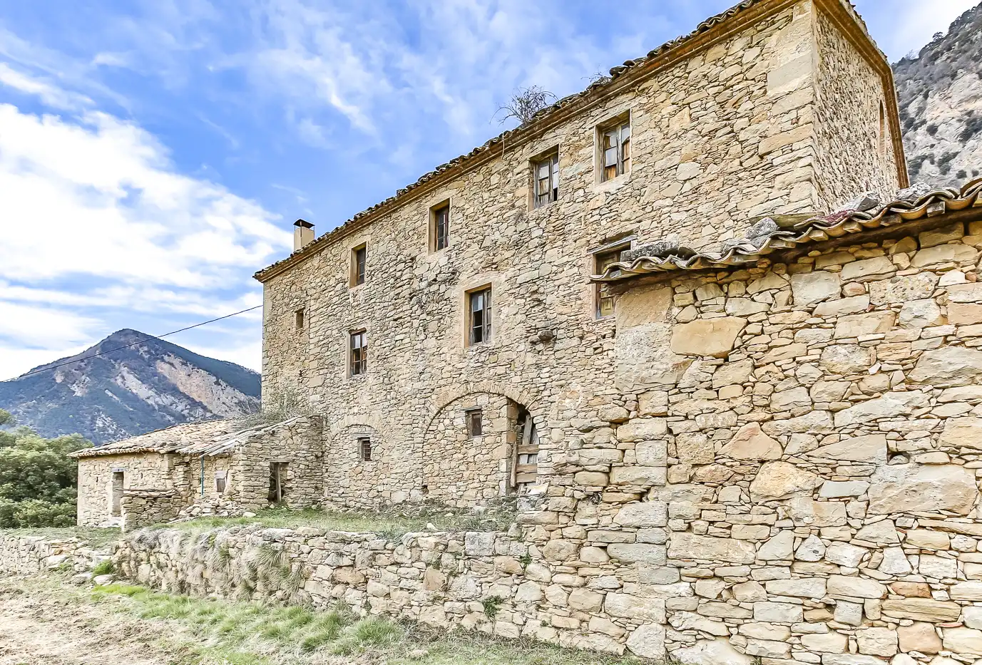 Vista exterior de Finca rústica en venda en Castell de l'Areny
