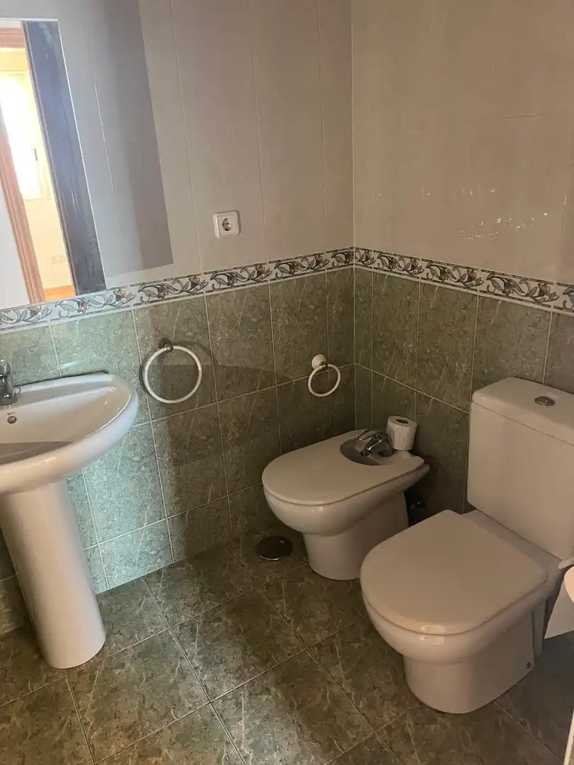 Badezimmer von Wohnung zum Verkauf in Murcia mit Klimaanlage, Heizung und Privatgarten