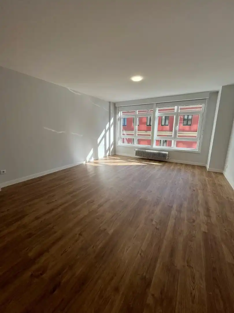 Sala d'estar de Pis en venda en A Coruña Capital  amb Calefacció i Traster