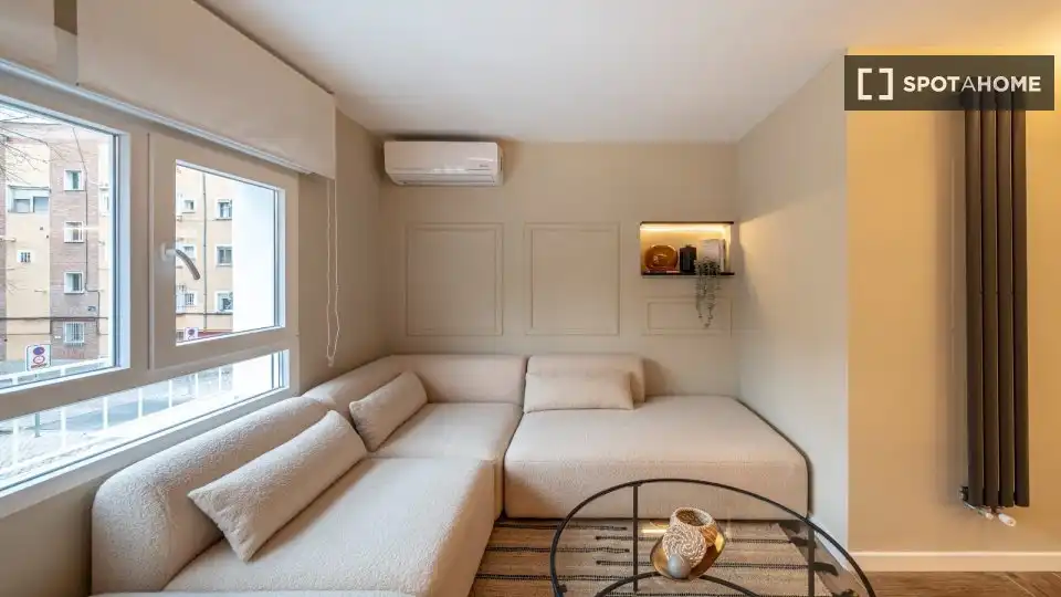 Wohnung zur Miete in Madrid, Madrid