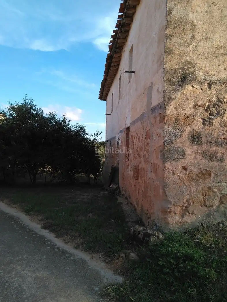 House with garden for sale in Travesía Mayor 6, imagen 5