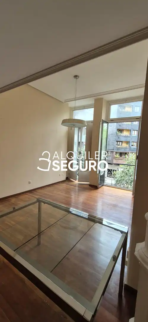 Bedroom of Flat for rent in Gijón   with Heating