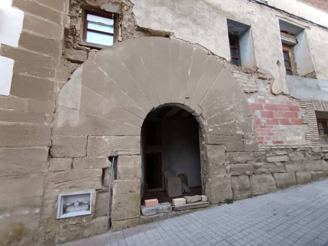 Finca rústica en Venta en plaza mayor en Siétamo