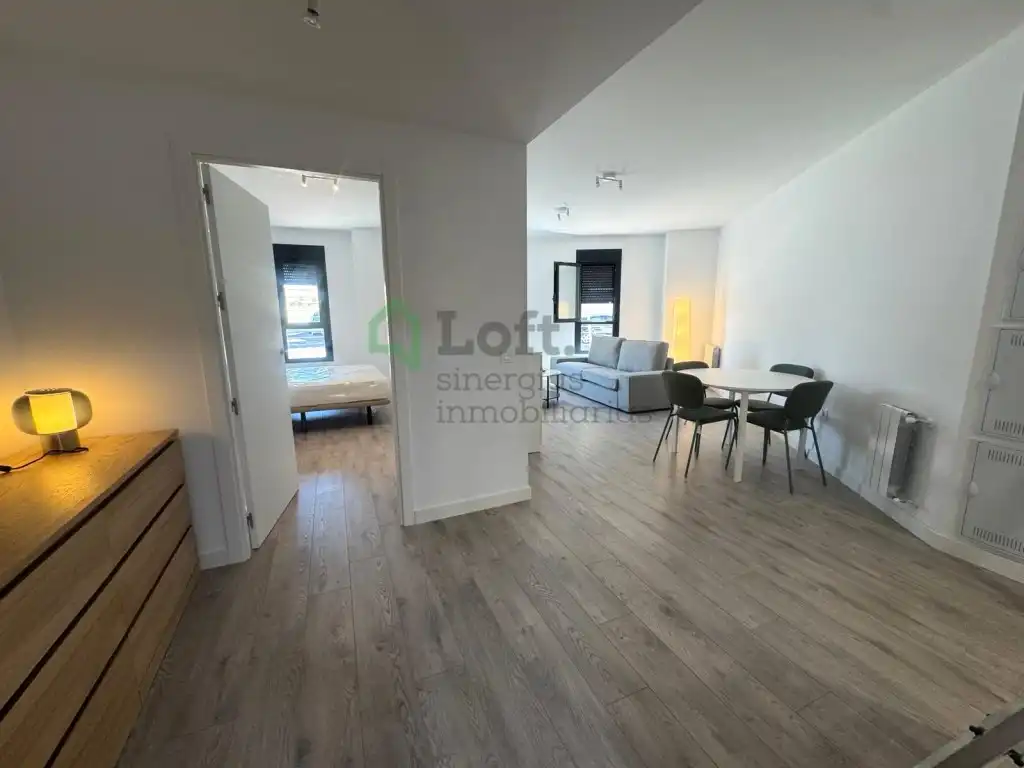 Apartament de lloguer a Maria Auxiliadora - Barriada de Llera