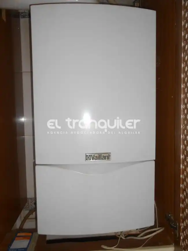 Flat for rent in Alcalá de Henares  with Air Conditioner, Parquet flooring and Swimming Pool