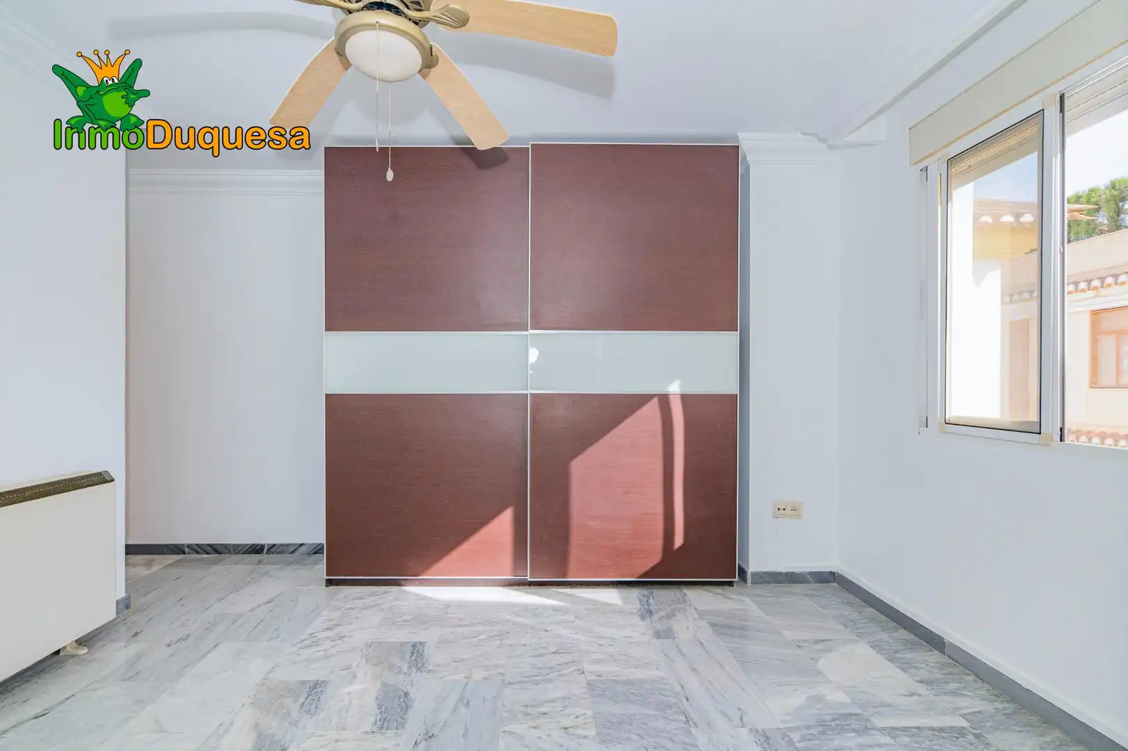 Habitación de Piso en venta en La Zubia con Aire acondicionado, Calefacción y Terraza