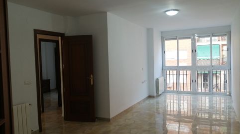 Photo 4 of Flat for rent in Calle Sos del Rey Católico, Cervantes, Granada Capital