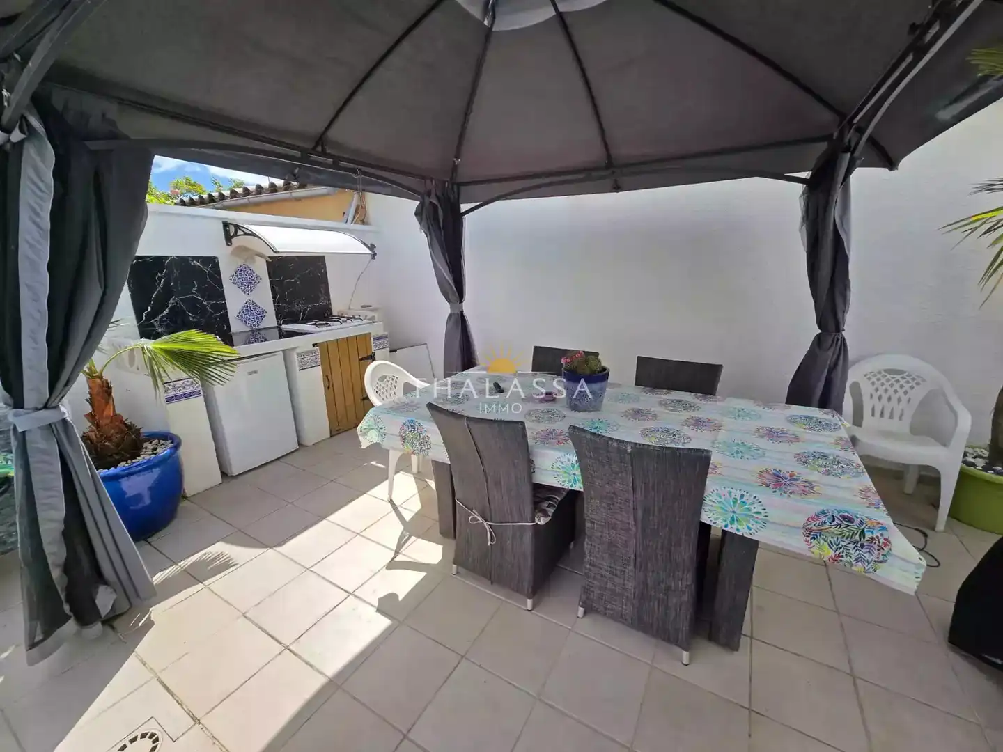 Terrace of Houses for sale in Empuriabrava  with Air Conditioner, Swimming Pool and Furnished