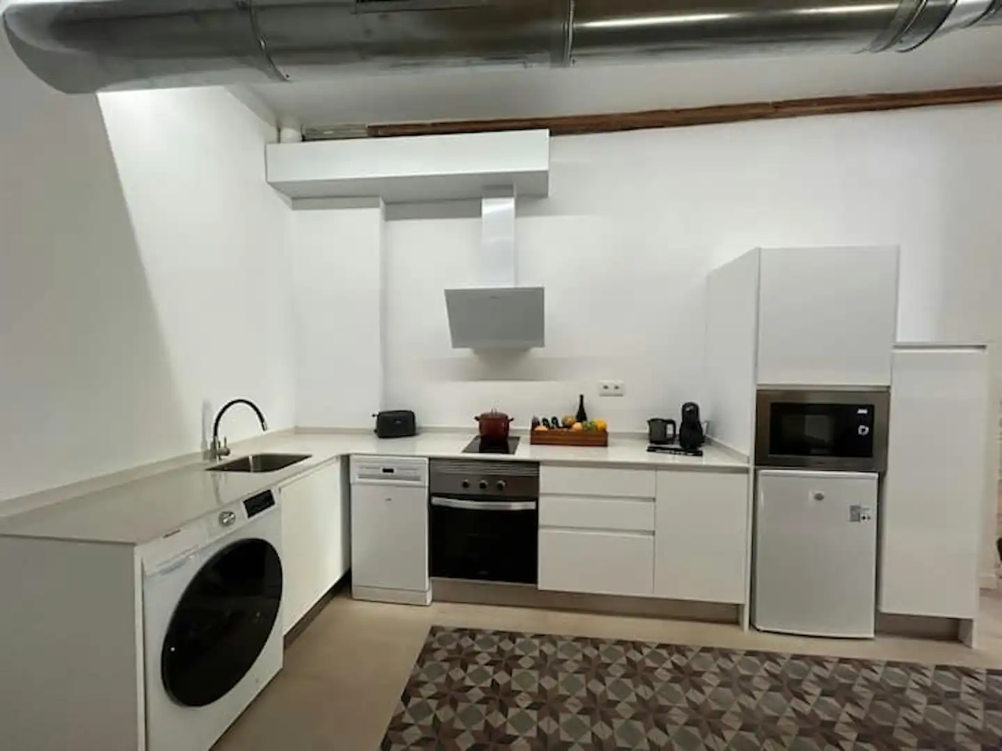 Wohnung zur Miete in N/A, El Carme