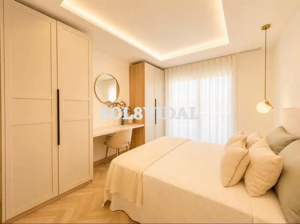 Habitación de Piso en venta en Orihuela con Amueblado y Balcón