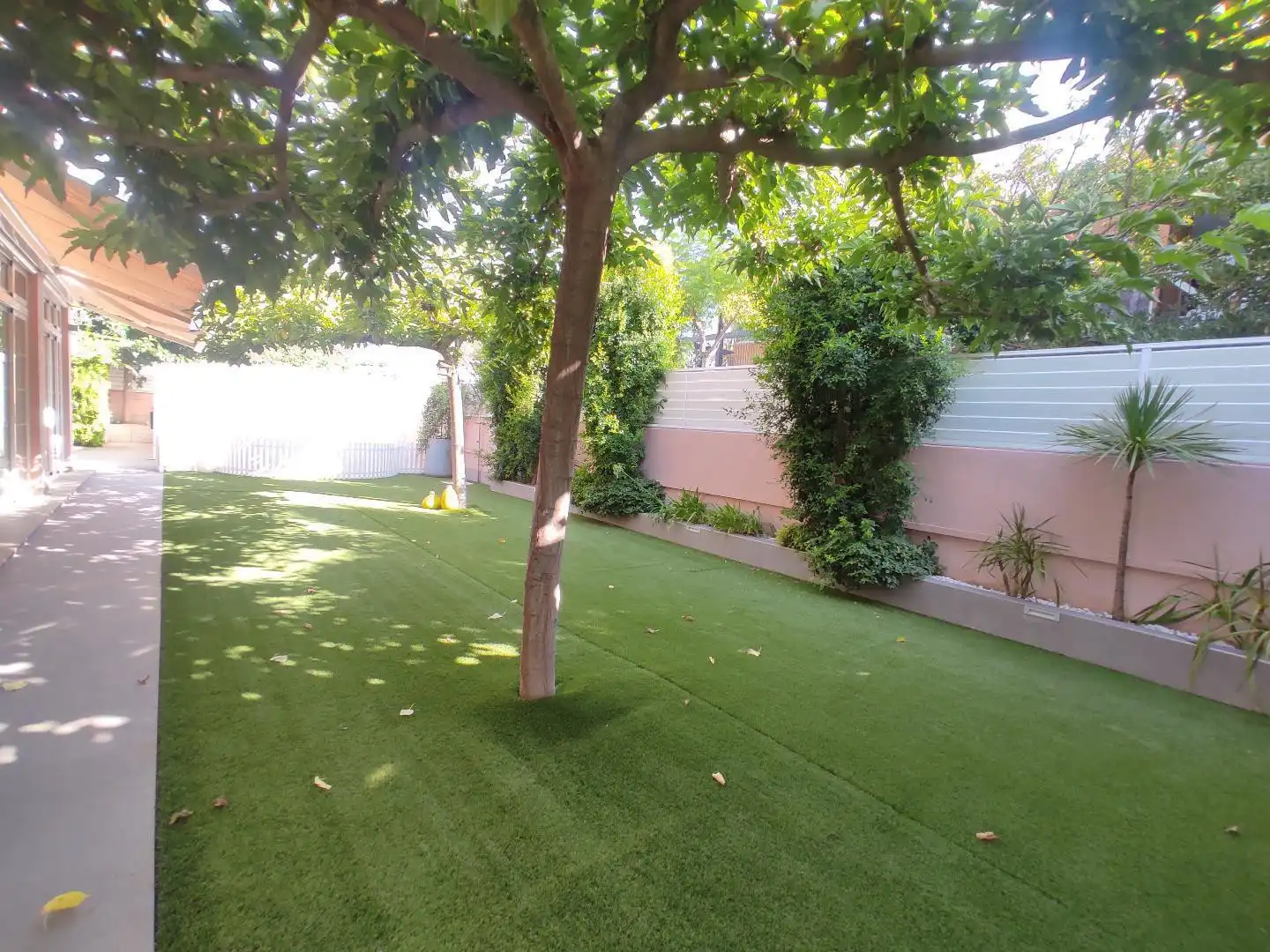 Jardí de Casa o xalet en venda en Castellón de la Plana / Castelló de la Plana amb Terrassa, Traster i Moblat