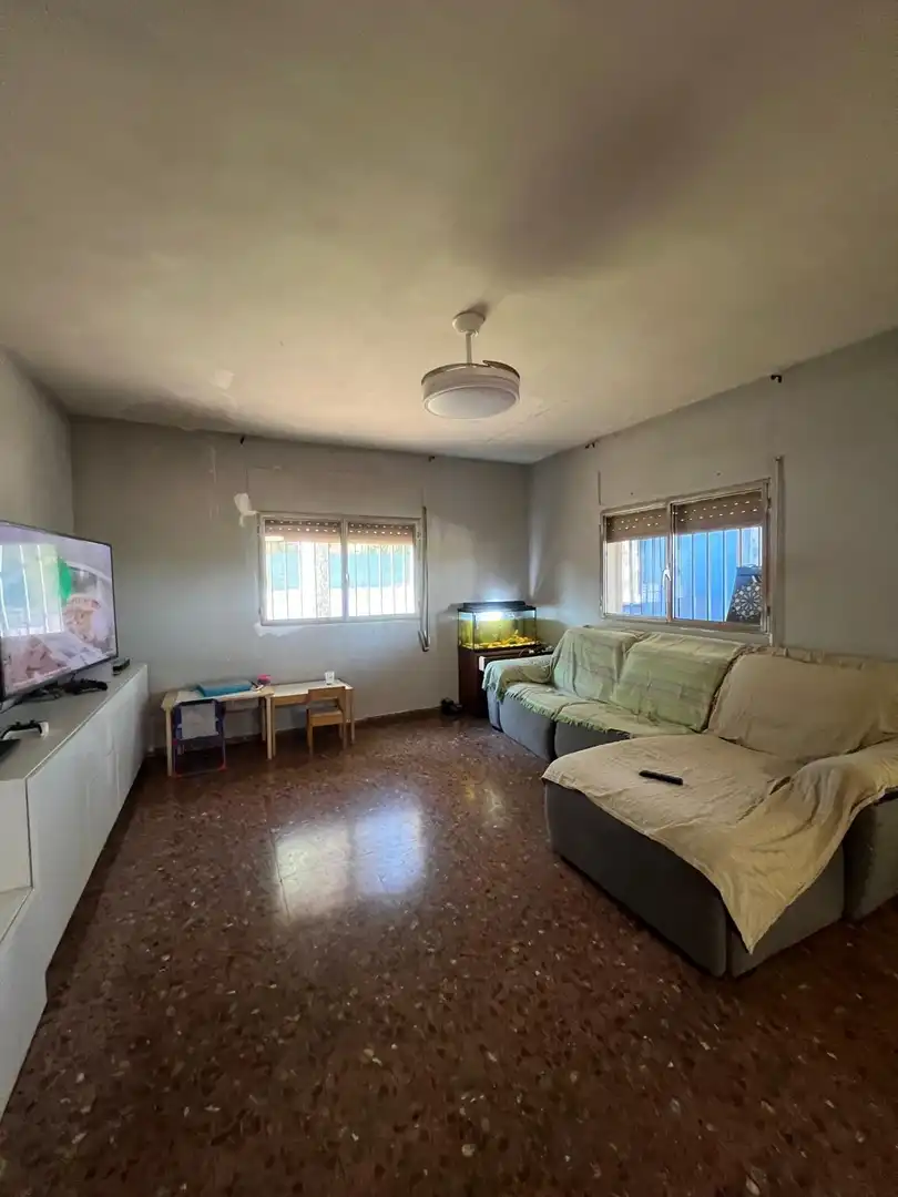Living room of Houses for sale in El Pilar 