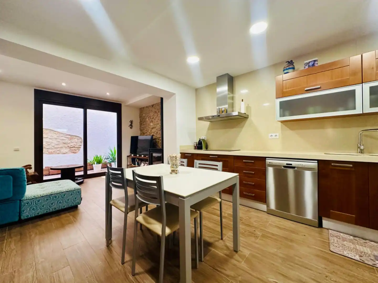 Kitchen of Houses for sale in Alcanar  with Air Conditioner, Private garden and Parquet flooring