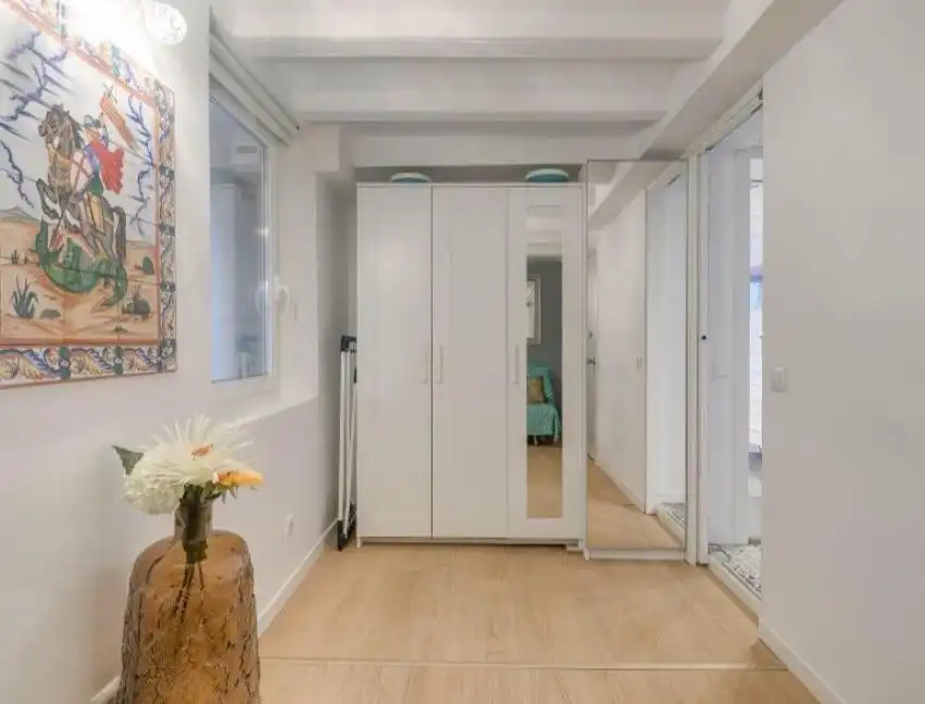 Apartamento en venta en Barcelona con Balcón