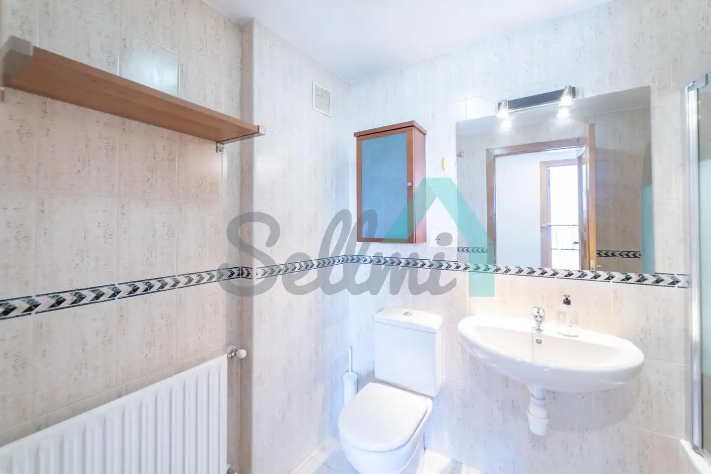 Flat with lift to rent in Calle Juan Antonio Álvarez Rabanal, imagen 16