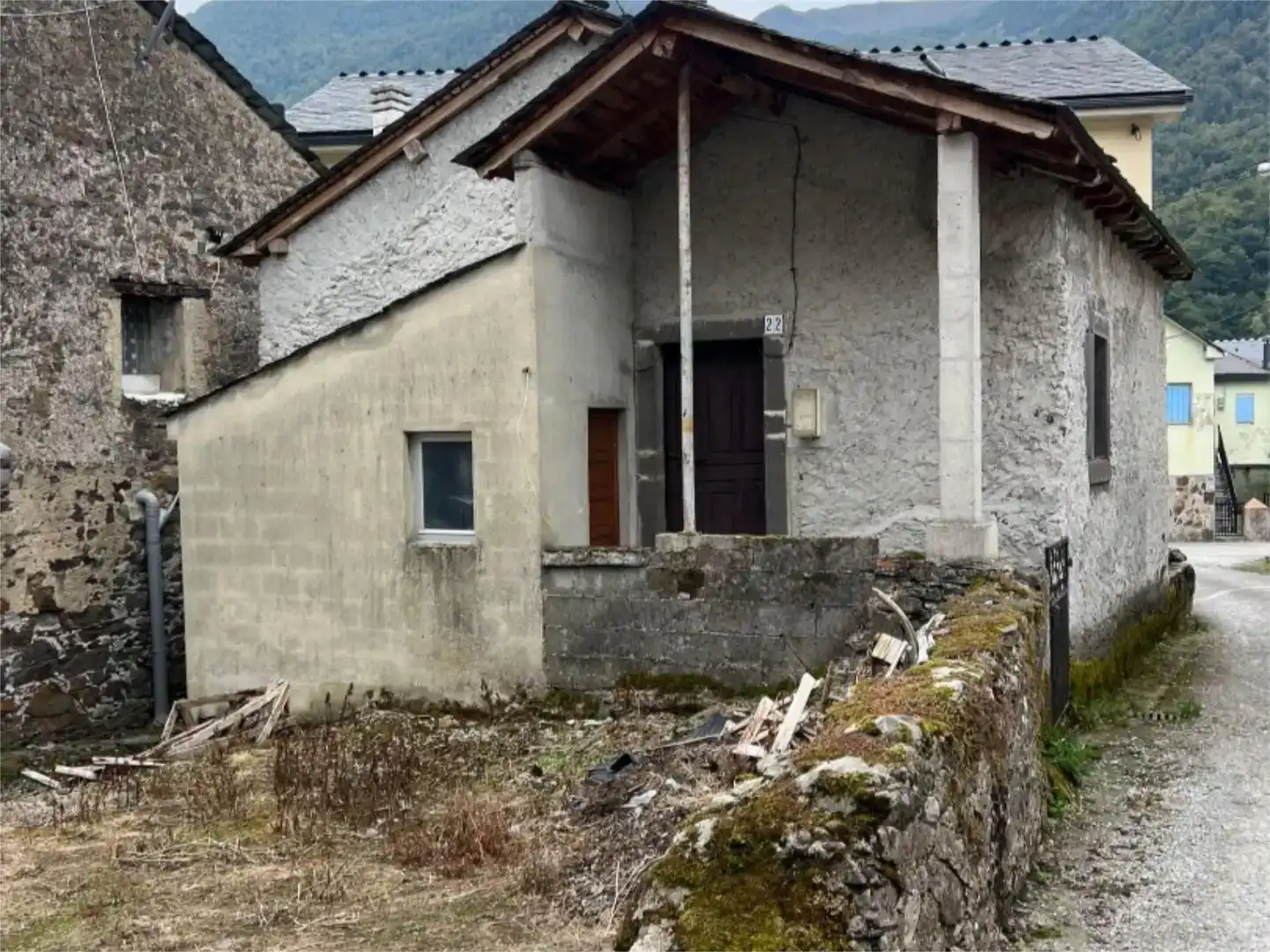 Vista exterior de Pis en venda en Cangas del Narcea, Asturias