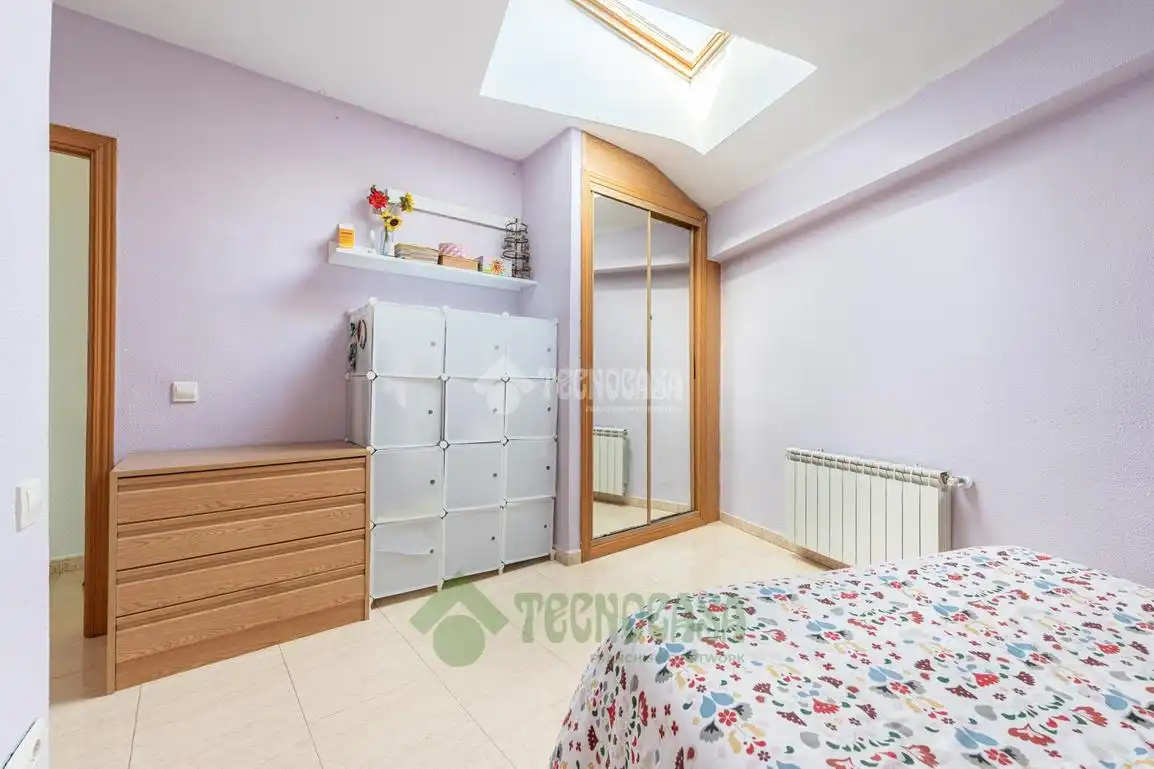 Habitación de Dúplex en venta en Algete con Calefacción y Balcón
