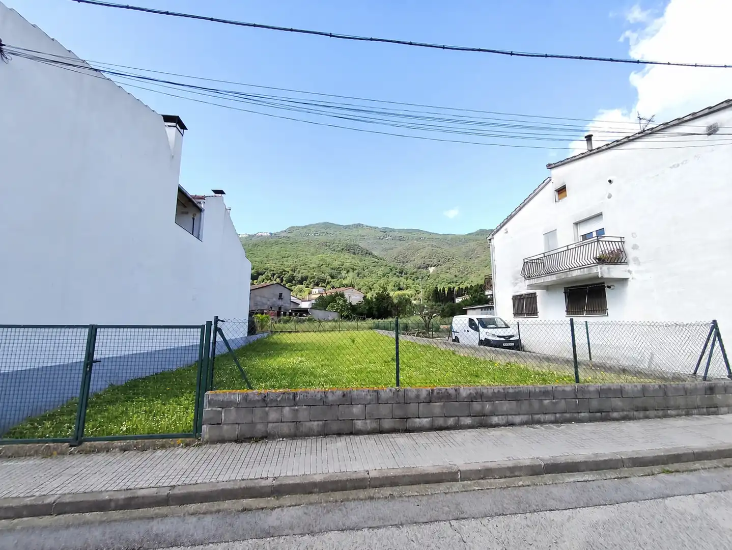 Außenansicht von Residential zum Verkauf in Les Planes d'Hostoles