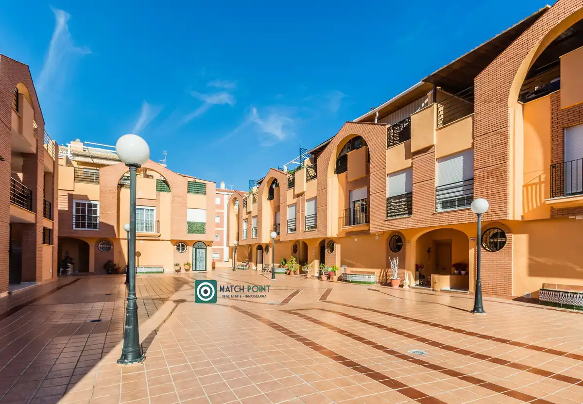 Vista exterior de Piso en venta en Almuñécar