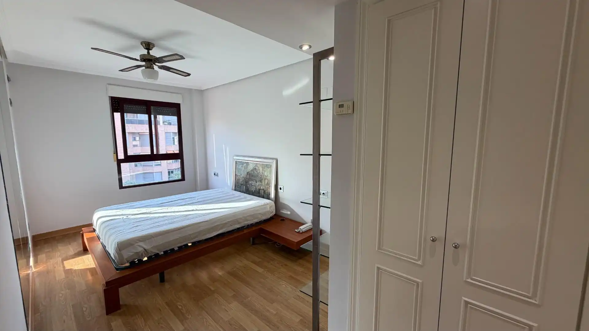 Habitación de Ático en venta en Campanar