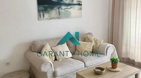 Foto 5 de Pis de lloguer a Los Pacos, Málaga